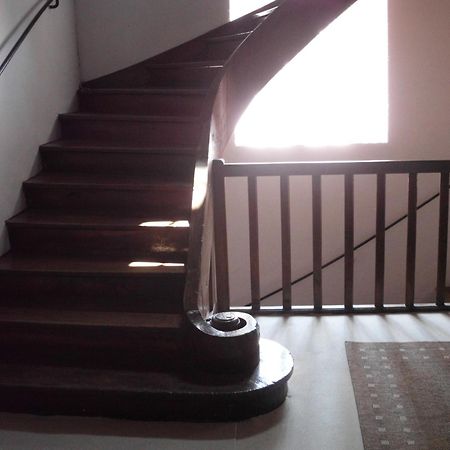 Bed and Breakfast Le Moulin De Poilly Exterior foto